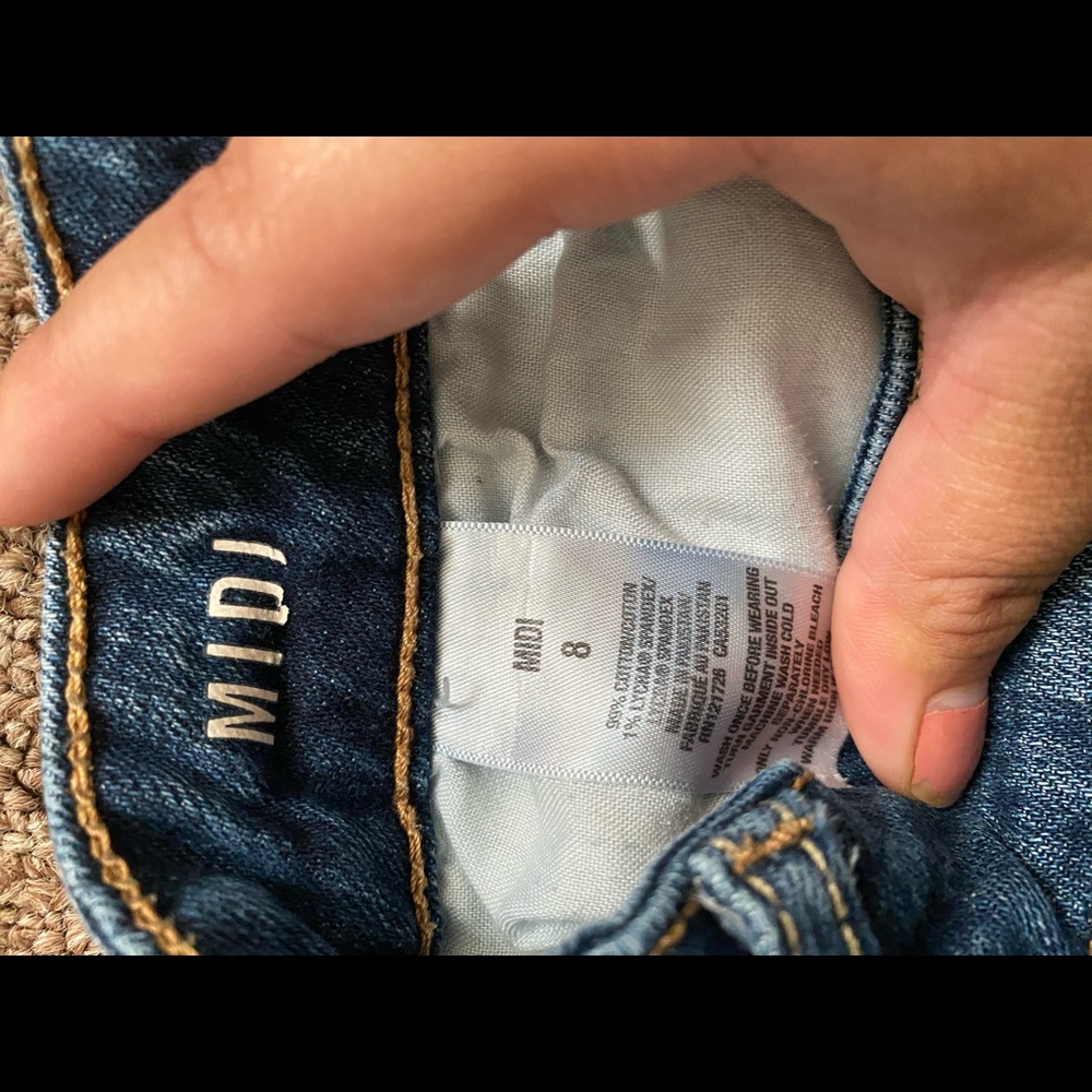 Shorts - Picture 4 of 4